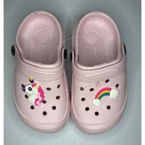 Vilocy Girls Charms Detailed Clogs in pink Size 25 (8.5-9c)